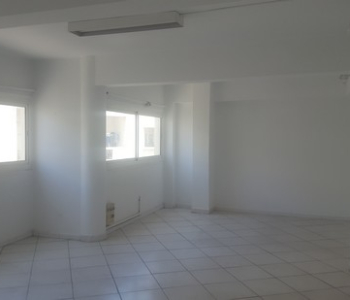 Vente immeuble de 3 façades à Casablanca de 5 étages de Plateaux bureaux situé au secteur Anfa